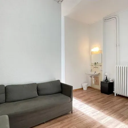 Zentrum Haus شقة دافوس